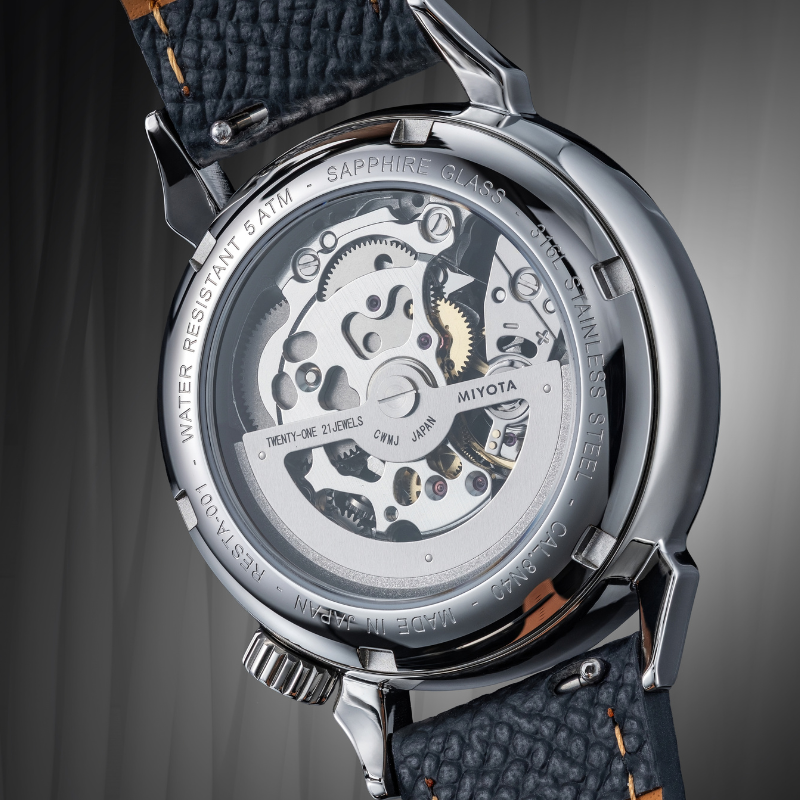 RESTA R50M-001 MIDORI - 翠 - 自動巻きスモールセコンド – 36mm サンレイグリーン文字盤 ゴールド針 ボックス型サファイアクリスタル